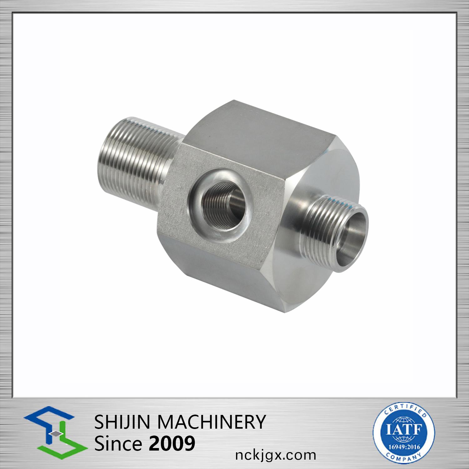 汽車行業-非(fei)標定製汽車零件3，角度2